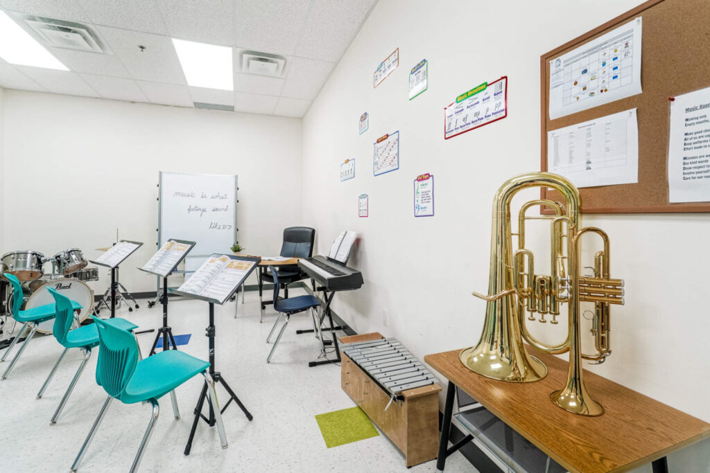 Queens gate academy music classroom